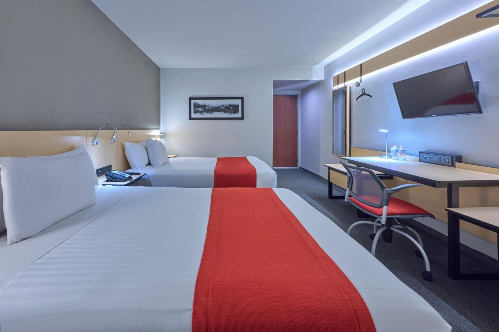 City Express By Marriott Τολούκα Εξωτερικό φωτογραφία